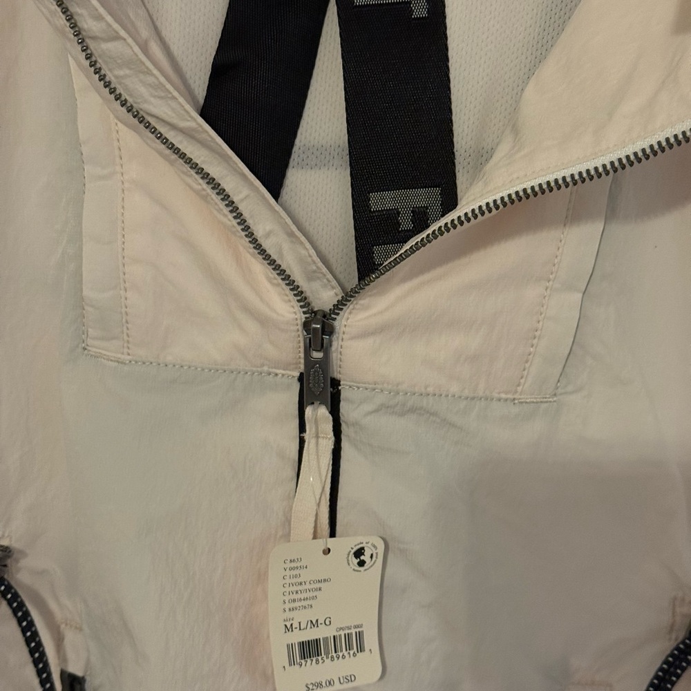 FP Movement Peace Out Backpack Parachute Parka in Off White M-L NWT - Picture 5 of 9